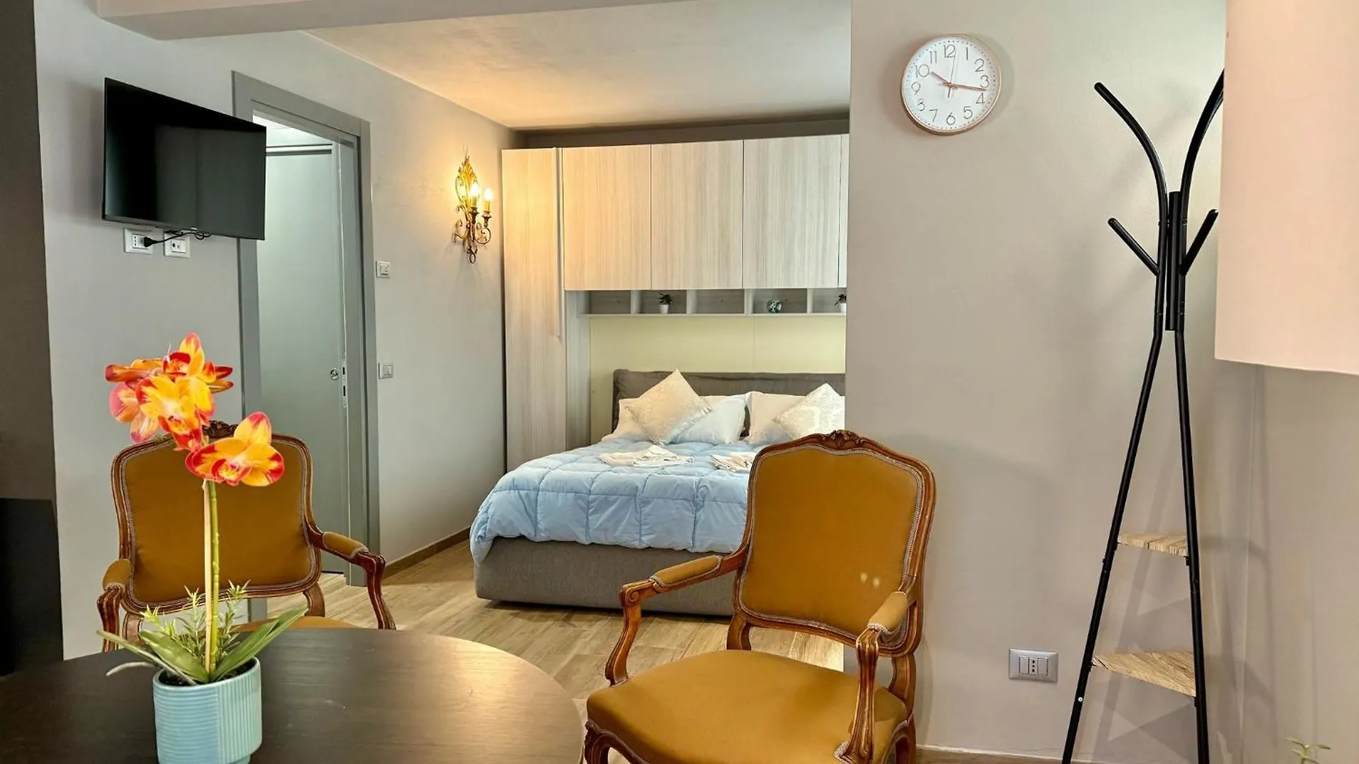 Casbah, Suites Nel Cuore Di Menaggio 0*,  Italien